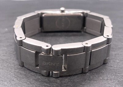 DKNY Damenuhr, Edelstahl, 3ATM, neue Batterie, guter Zustand