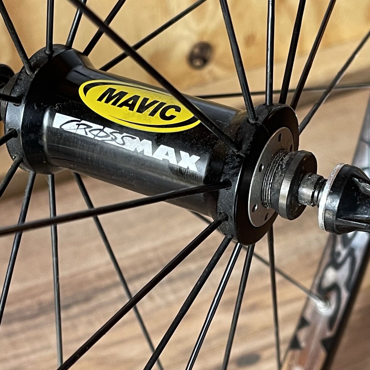 Mavic Crossmax 26 Mountain Bike Wheelset 26/28 Spoke Ceramic Mavic Crossmax 26 Mountain Bike Wheelset 26/28 Spoke Ceramic