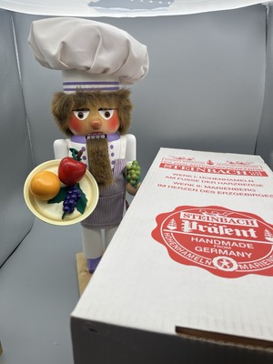 Steinbach S1824 Gustav Royal Cook Chef Nutcracker w/Box Club Member Piece German