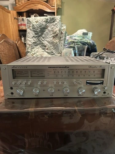 Marantz Model 2252B Vintage Stereo Receiver Amplifier