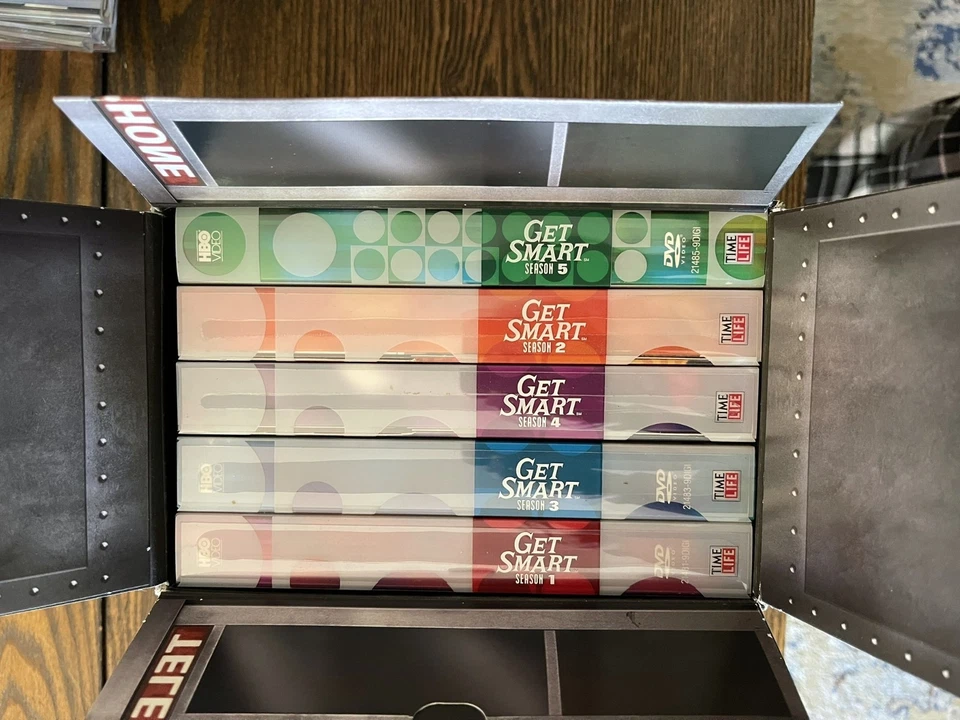 Get Smart - The Complete Series (25 DVD's, 1965, Box Set) : Very Good - Image 3 of 4