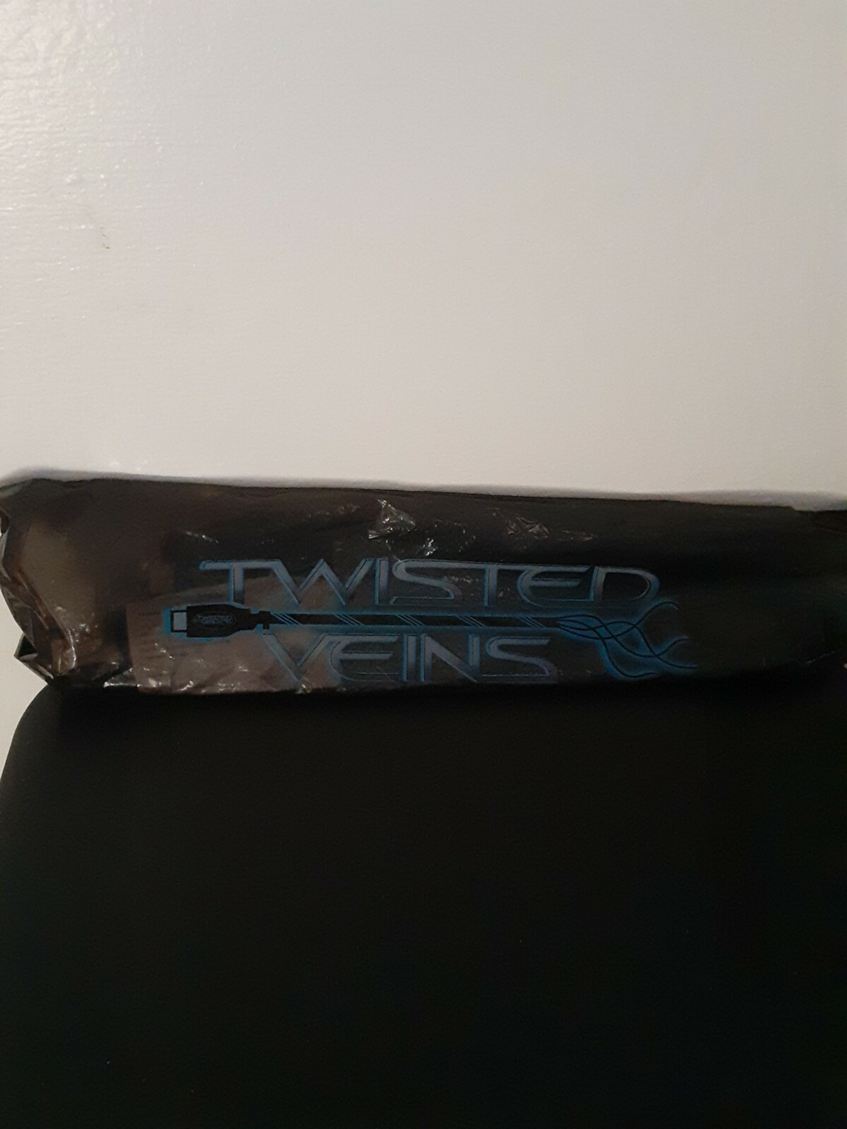 10ft Gold-Plated HDMI Cable with Twisted Veins - Brand New-image