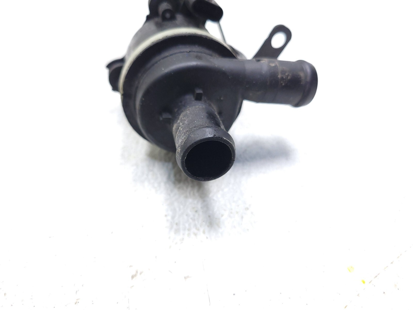 2016 - 2018 CADILLAC ATS AUXILIARY COOLANT WATER PUMP 23208583 2.0T OEM ...