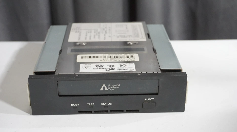 BLACK SEAGATE STA150000W 70002600-001 25GB/50GB AIT-1 SCSI LVD/SE TAPE DRIVE - Image 2 of 4