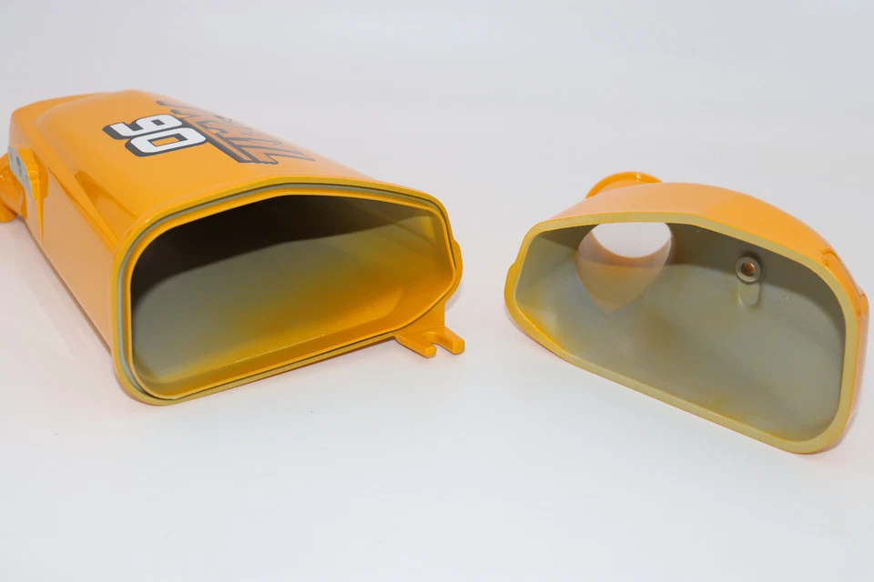 Caja de filtro de aire Honda CT90 AMARILLO BRILLANTE Trail90 1978 Foto 3 de 4