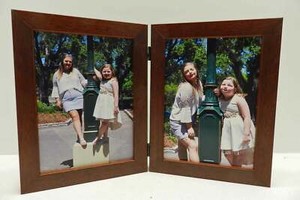 3-5x5-4x5-4x6-5x7-Brown-Stain-Double-Hinged-Vertical-Wood-Picture-Frame