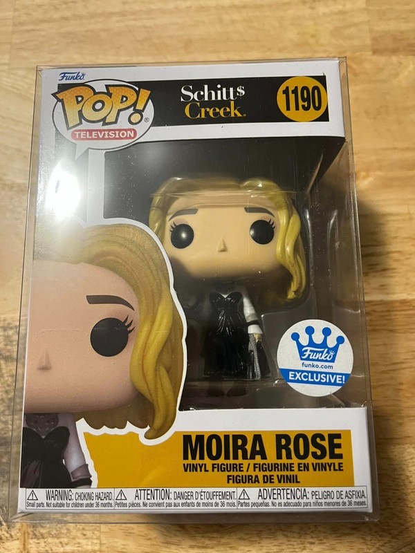 Funko Shop Exclusive: Schitt's Creek: Moira Rose in Garbage Bag Dress Pop #1190
