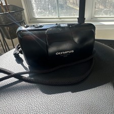 Olympus Infinity Stylus Zoom 35mm Film Camera Black - Tested, Works