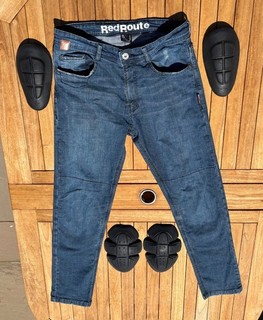 Red Route motorcycle jeans 32" DuPont Kevlar seat and knees with pads