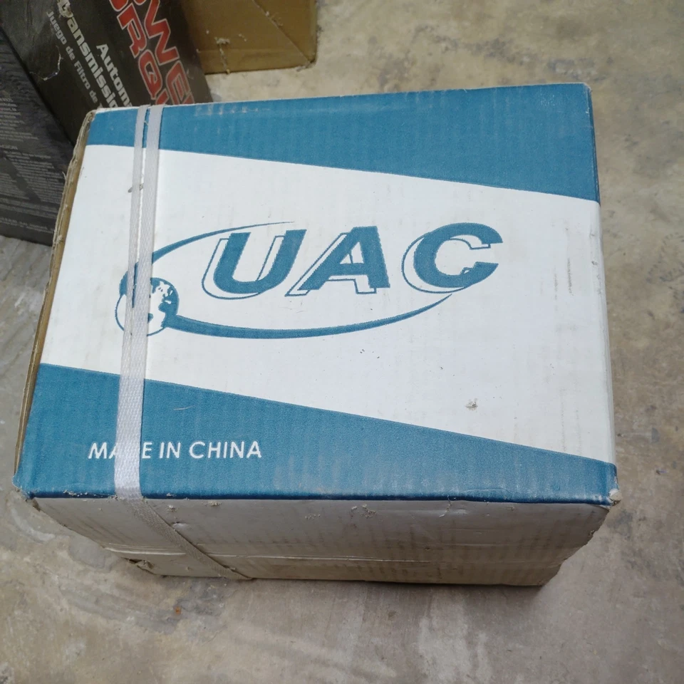 通用空气空调压缩机适用于 02-07 Saturn Vue CO10861AC — 第 2/2 张图片