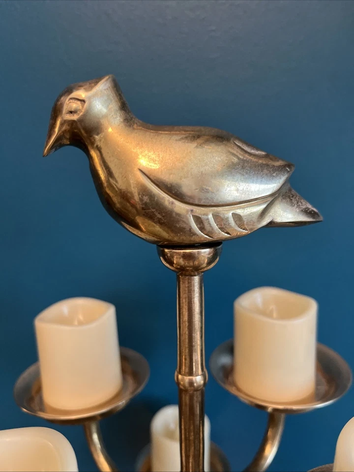 Candelabro único vintage de latón macizo 8 armados con remate de pájaro🐦⬛ ~ MCM ~ EC Foto 2 de 4