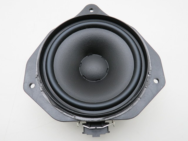 dynaudio touareg 7p