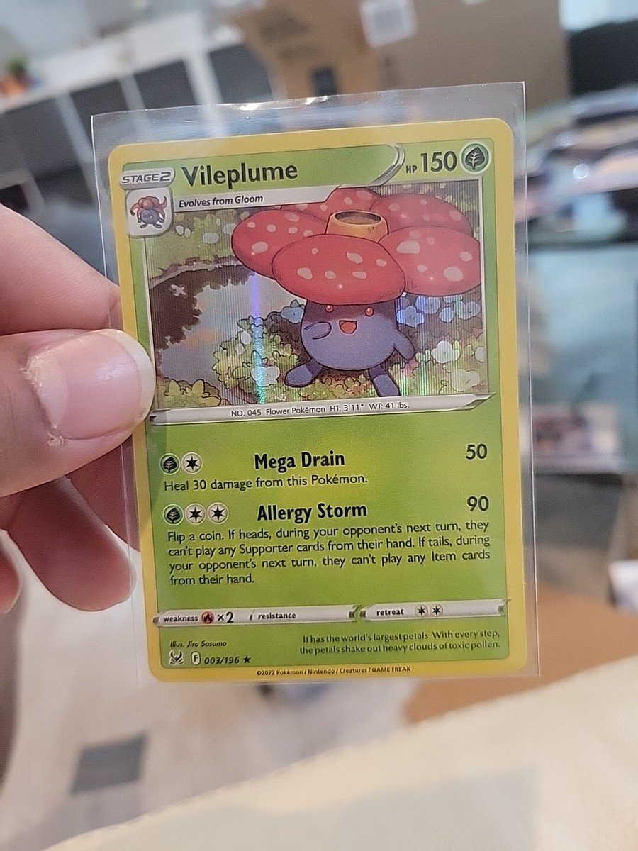 Vileplume 003/196 Rare Holo Pokemon TCG Card Lost Origin NM