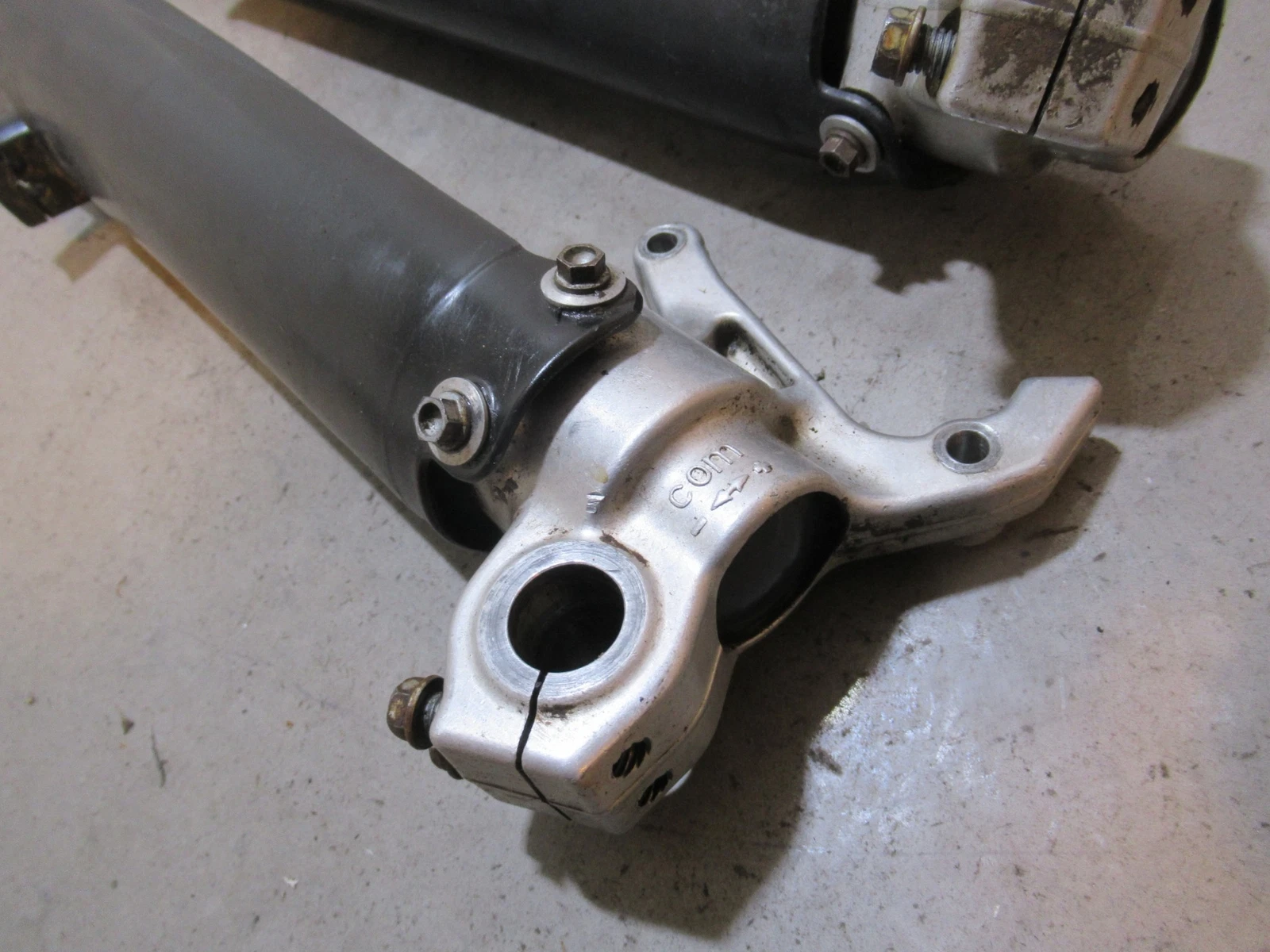 KTM 640 LC4 Adventure Forks Left Right 2001