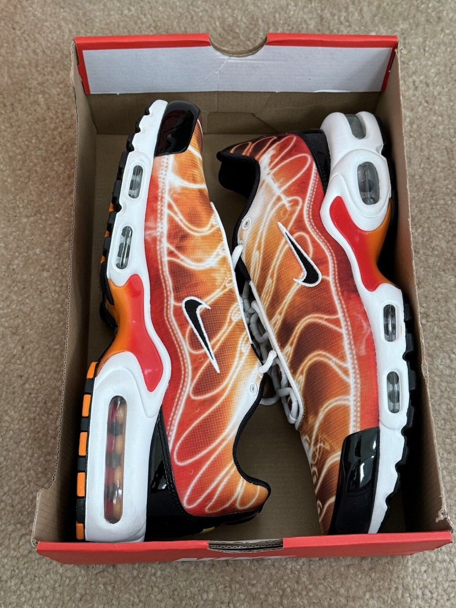 Size 11.5 Nike Air Max Plus Light Photography Black Red Orange Mens DZ3531-600 — product photo 7 of 7