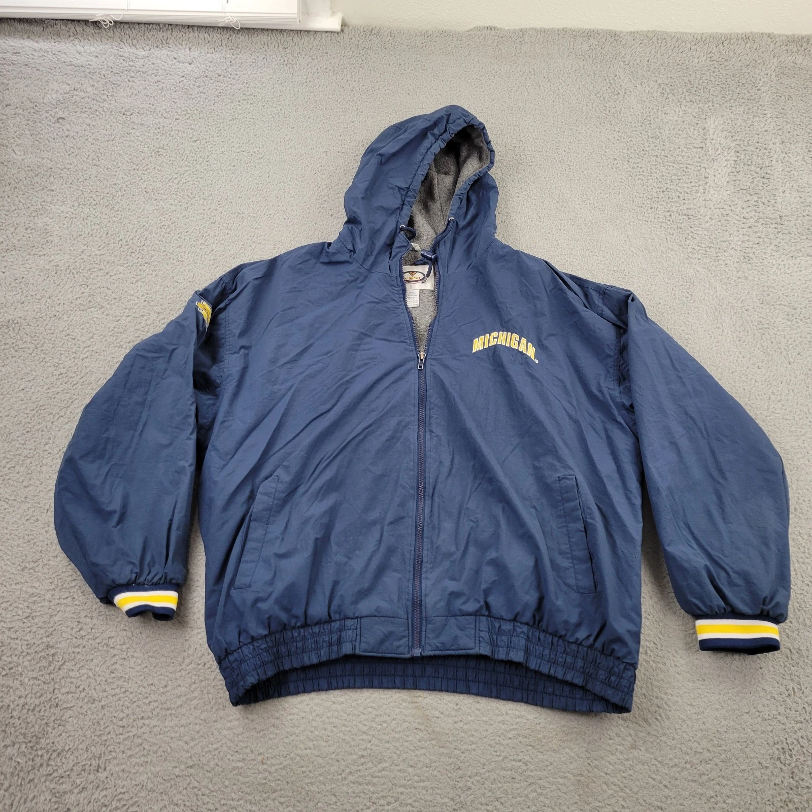 University of Michigan Jacket Mens XL Lined VTG 90s Embroidery Hooded Vesi - product detail image 1