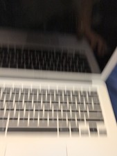 Apple MacBook Air Early 2015 Intel Core i7-5650U 2.2GHz 8GB RAM 128gb SSD 13"