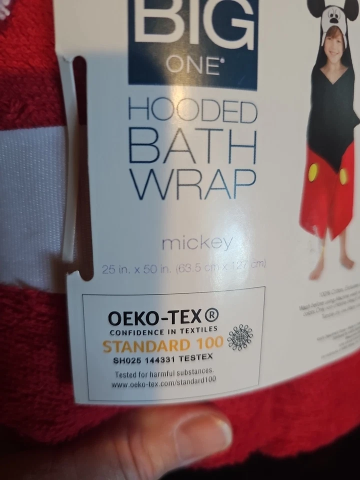 Новая ванна с капюшоном Disney Mickey Mouse 25 дюймов на 50 дюймов - Изображение 4 из 4