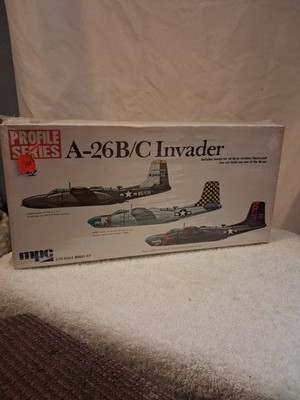 Airfix  MPC 1/72 Profile Series Kit# 2-2003-200 A-26 B/C Invader