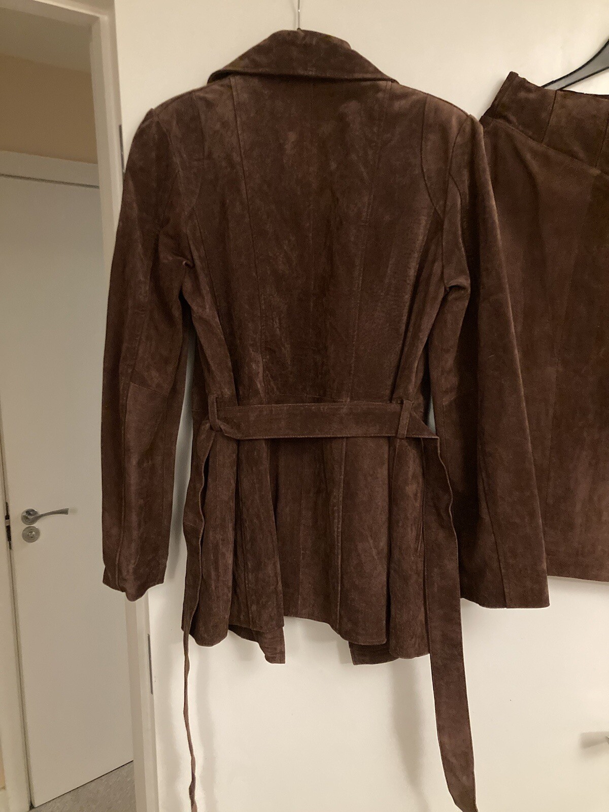 Picture 6 of 12