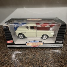 1955 Chevrolet Chevy 3100 CAMEO Pickup 1/18 Ertl American Muscle diecast White 