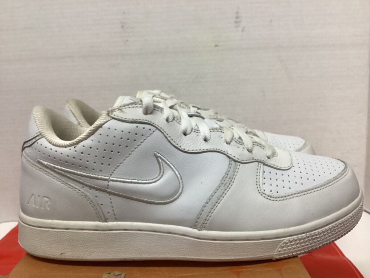 Nike Air Zoom Infiltrator Mens shoe #311191 111 White Nike Air Zoom Infiltrator Mens shoe #311191 111 White
