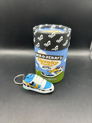 Nike SB Dunks Chunky Dunky mit Box und Sneaker 3D Schlüsselanhänger Key Chain