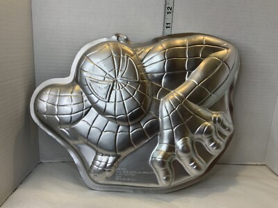 Wilton 2105-5050 Crawling Spiderman Cake Pan Baking Mold 2002