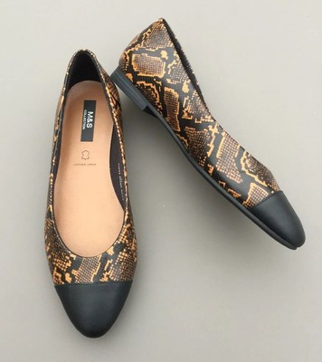 m&s ladies flat black shoes