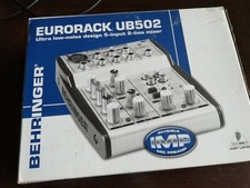 Behringer EURORACK UBb502 Ultra Low-noise Design 5 input 2-bus Mixer