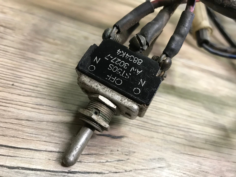 Corvette C1 1956 1957 usado OEM GM convertible eléctrico interruptores y cableado raro Foto 2 de 4