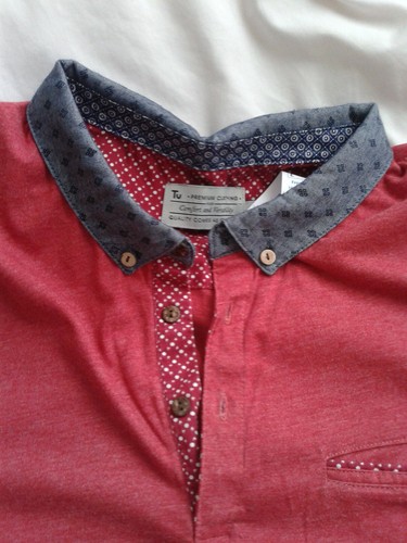 Three cotton blend shirts. Size 45" chest (XL ) Two new & one used by TU . - 第 5/9 張圖片