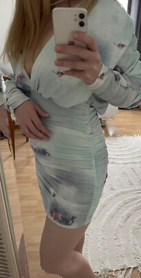 In The Style Minikleid Türkis Gr. XS Sehr Tiefer Ausschnitt 
