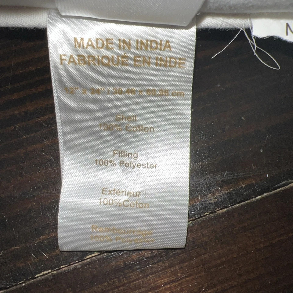 Travesseiro bordado para guitarra Pottery Barn Teen Junk cigana - Imagem 4 de 4