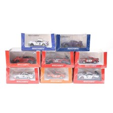 Minichamps Taiwan 7-11 Exclusive 1:64 Porsche 934 911 935