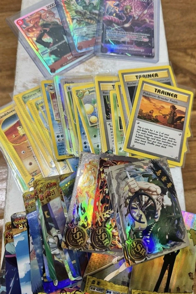 ONE PIECE / POKEMON /DIGIMON SHOW Selling cards I got in sports collection