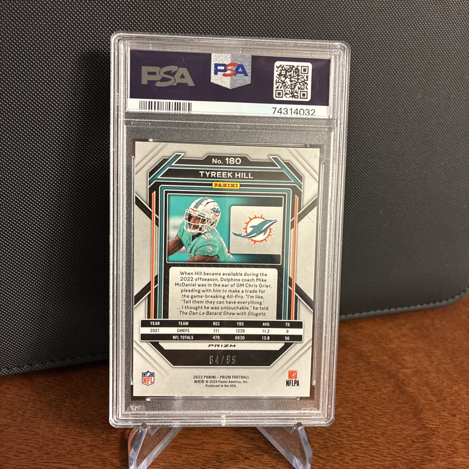 2022 Panini Prizm #180 Tyreek Hill Blue Cracked Ice Prizm /99 SP PSA 10 GEM view 4