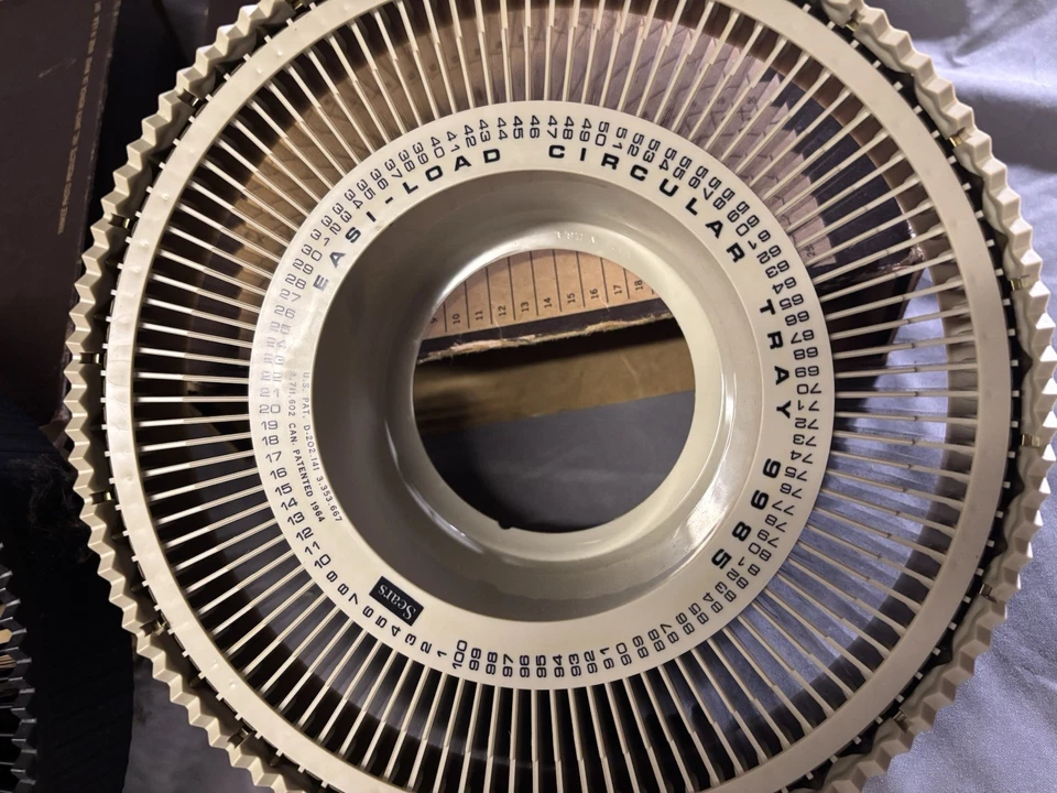 Lot Of 2 Vintage Sears Slide Carousels 9985 - Image 3 of 4