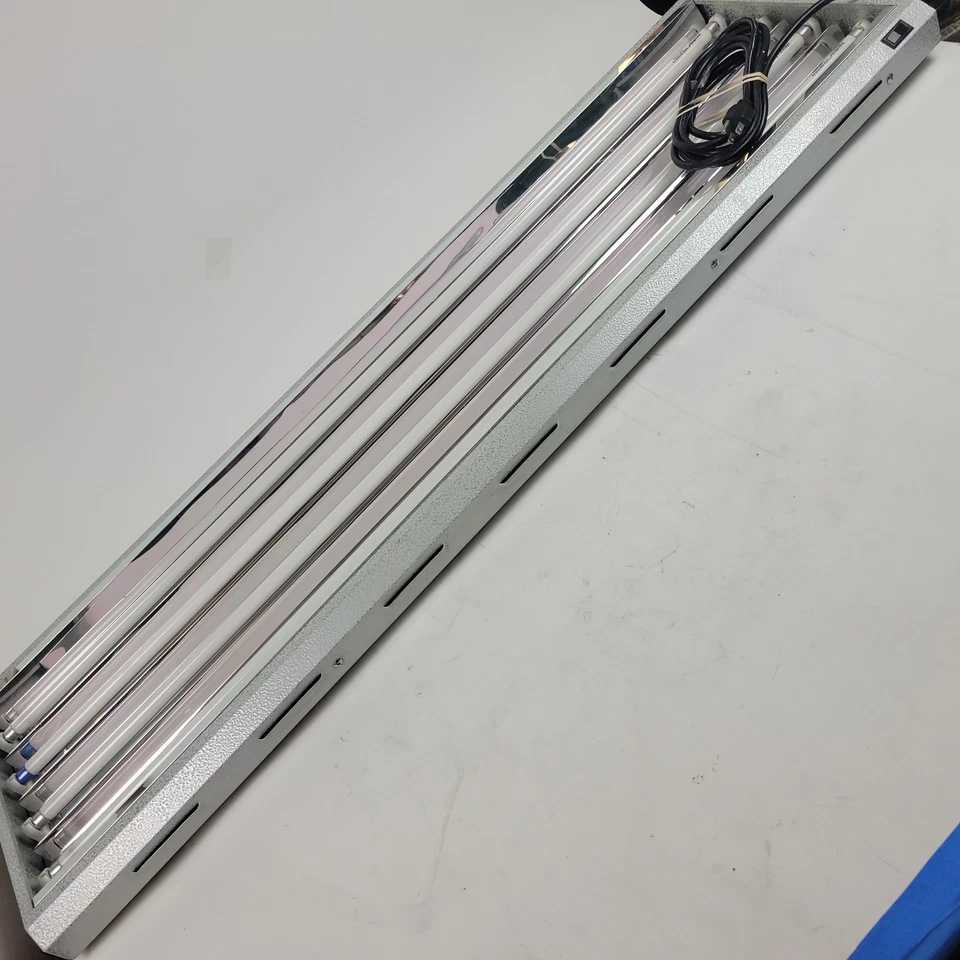 VitaLUME Sunleaves Pioneer IV High-Output T5 Grow Horticultural Lighting 4x54w - Image 2 of 4