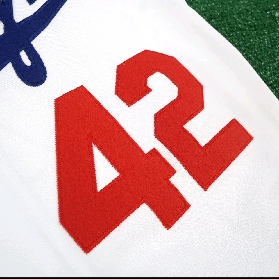 Camiseta Jackie Robinson Brooklyn Dodgers para hombre blanca Cooperstown con parche Foto 4 de 4