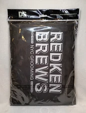 REDKEN Logo DuraSilk™ Waterproof & Bleach resistance Oversize Cape Snap closure