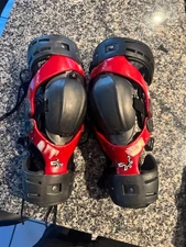 Asterisk Knee Brace Large Red And Black Motocross 