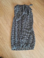 BNWT SIZE MEDIUM BLACK AND WHITE SHEER MAXI SKIRT COVER UP FOR POOL/BEACH