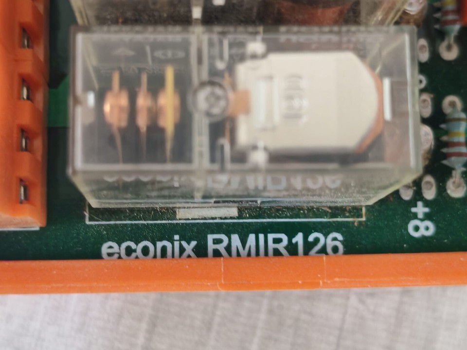 ECONIX RMIR126 DIN RAIL MOUNTED RELAY INTERFACE MODULE | eBay