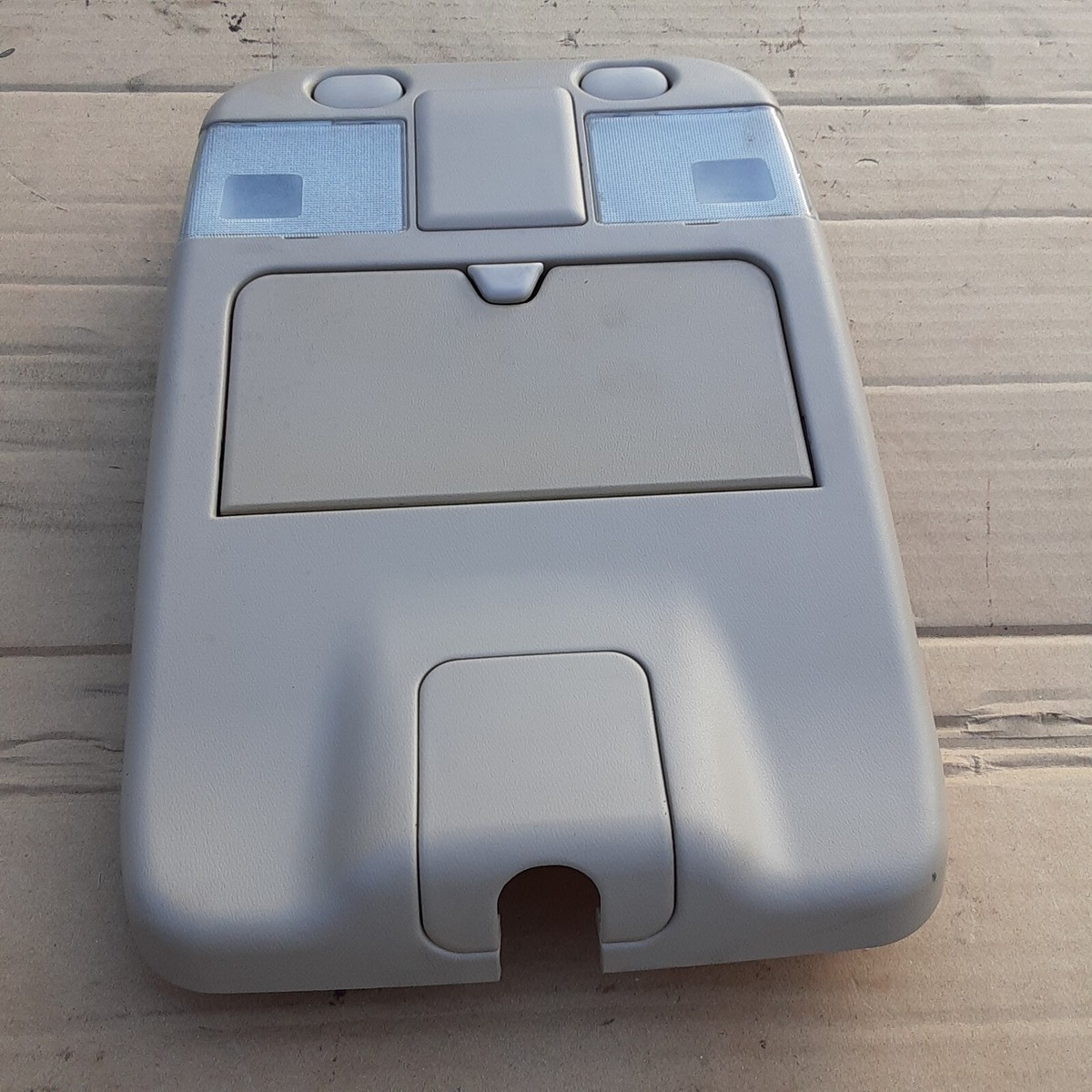 NISSAN 1996-99 PATHFINDER FRONT CENTER OVERHEAD CONSOLE BEIGE OEM