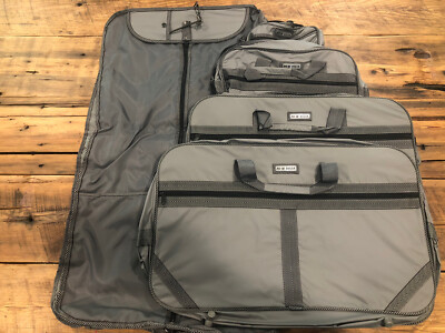 Valise Rigide Hallmark Design - Grand Format 74cm - 4 Roues Spinner - Noire - Occasion