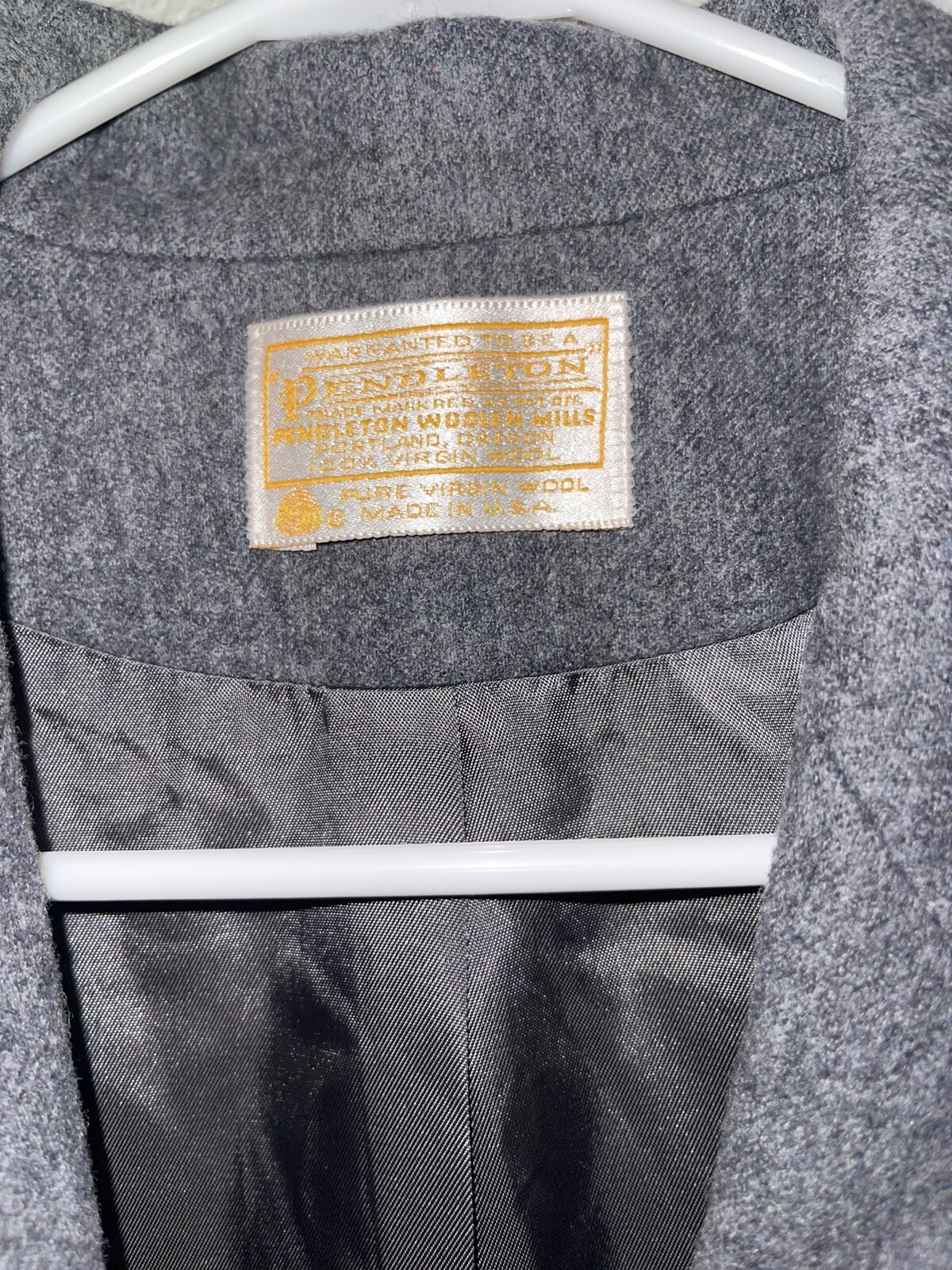 Pendleton Virgin Wool Blazer Vintage EUC GRAY Cla… - image 3
