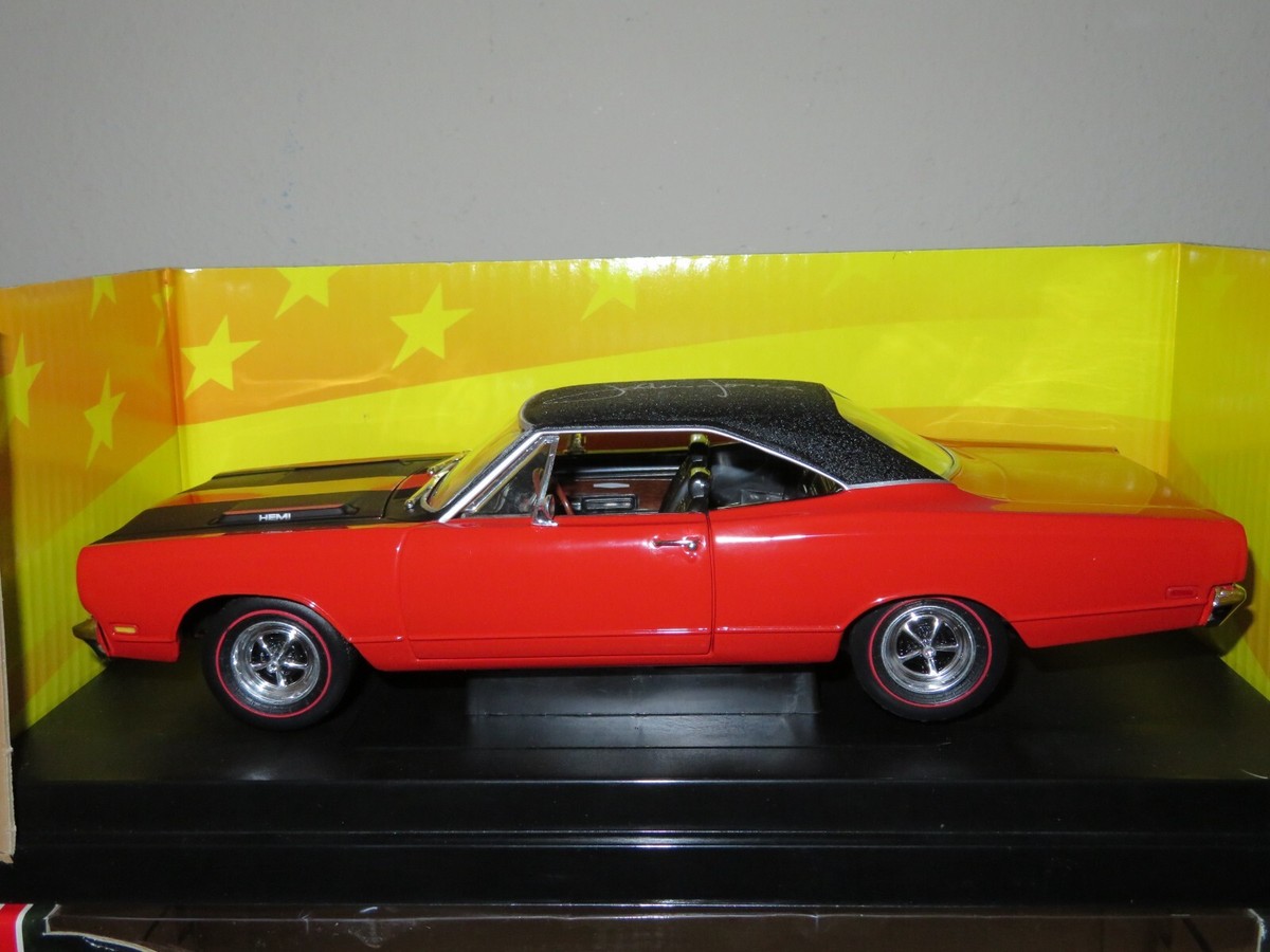 1969 PLYMOUTH John forces 1:18 ミニカー 1969 PLYMOUTH John forces 1:18 ミニカー 1969 PLYMOUTH John