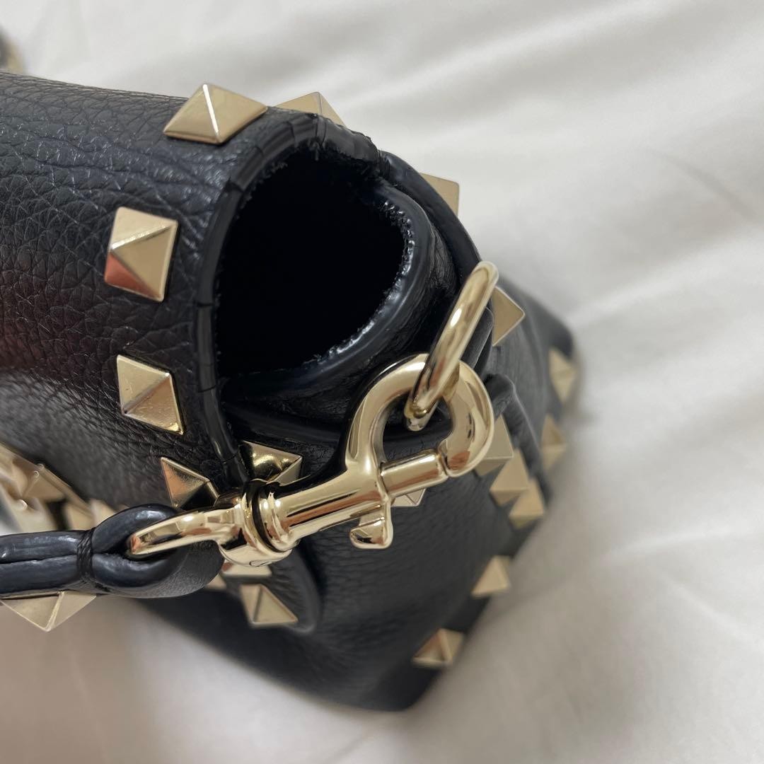 VALENTINO Women Rockstud Shoulder bag Leather Black Gold from japan thumbnail 6