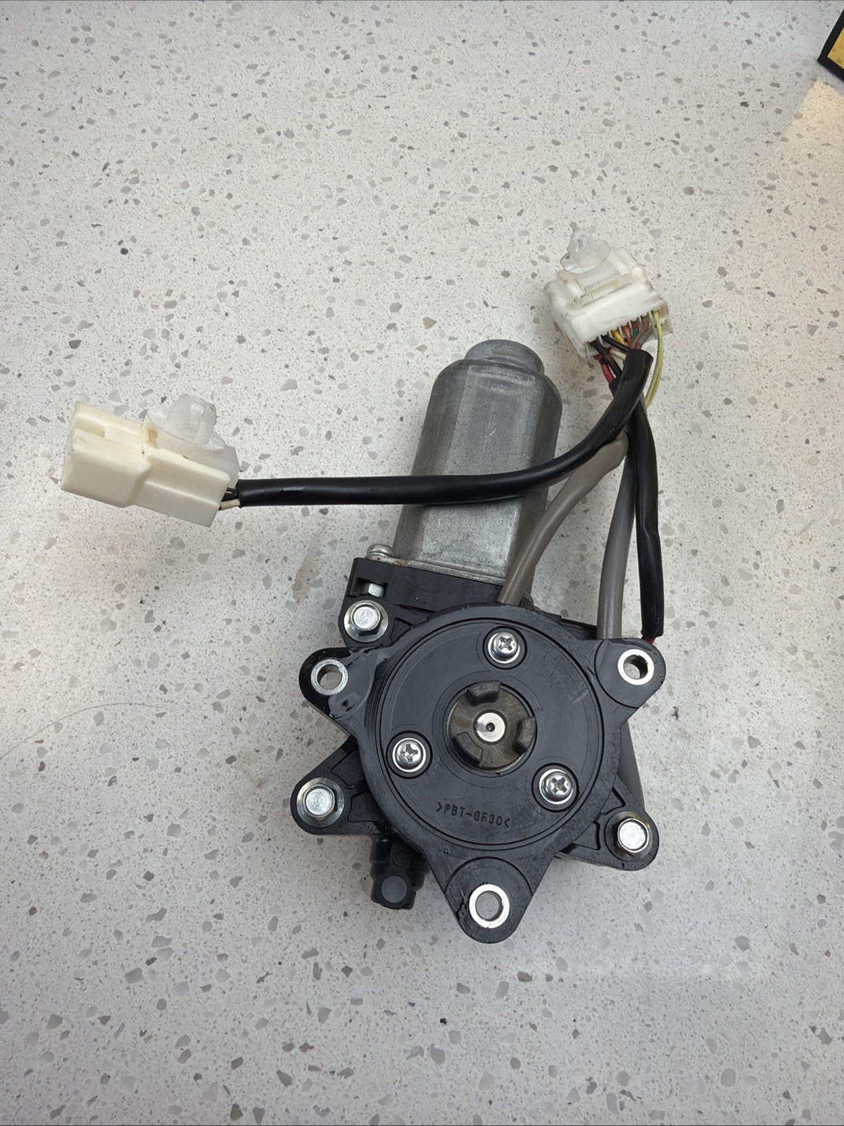 2016 2017 Subaru Forester Rear Hatch Lift Liftgate Motor 830100-1090